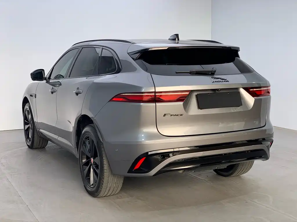 Jaguar F-Pace 2022