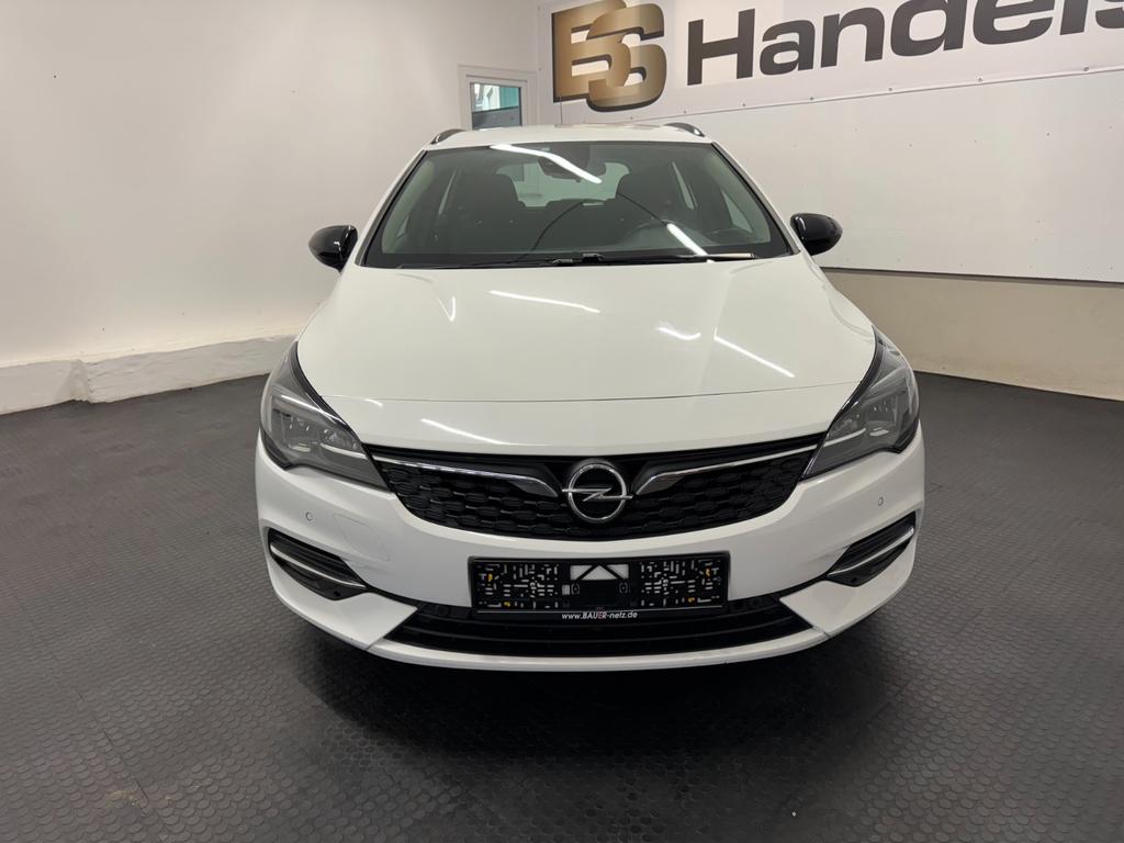 Opel Astra 2021