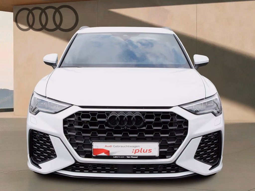 Audi RSQ3 2024