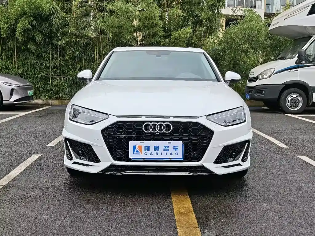 Audi A4 2021