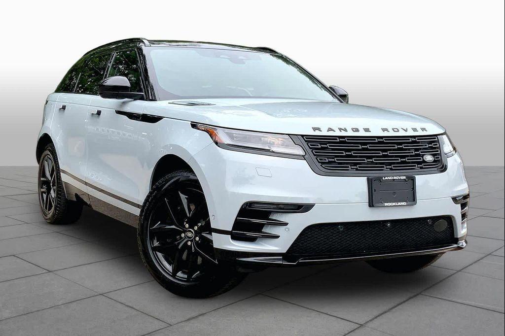 Land Rover Range Rover Velar 2026