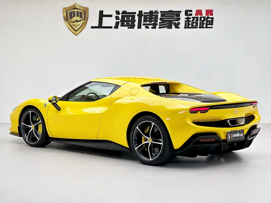 Ferrari 296 2023