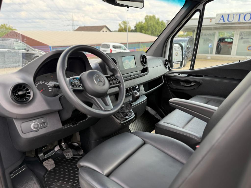 Mercedes-Benz SPRINTER 2022