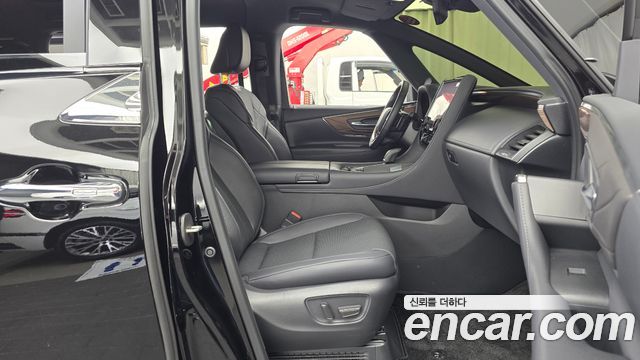 Toyota Alphard 2025