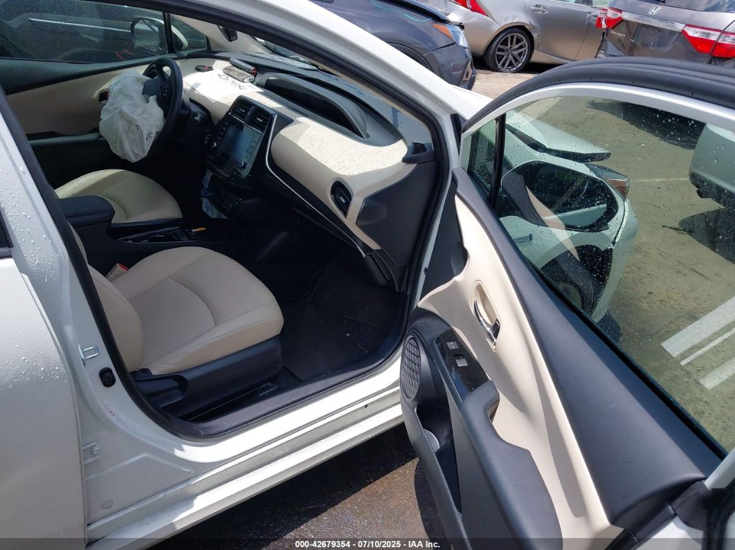 Toyota Prius 2020