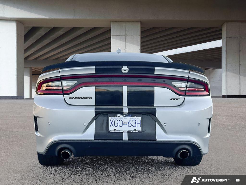Dodge Charger 2022