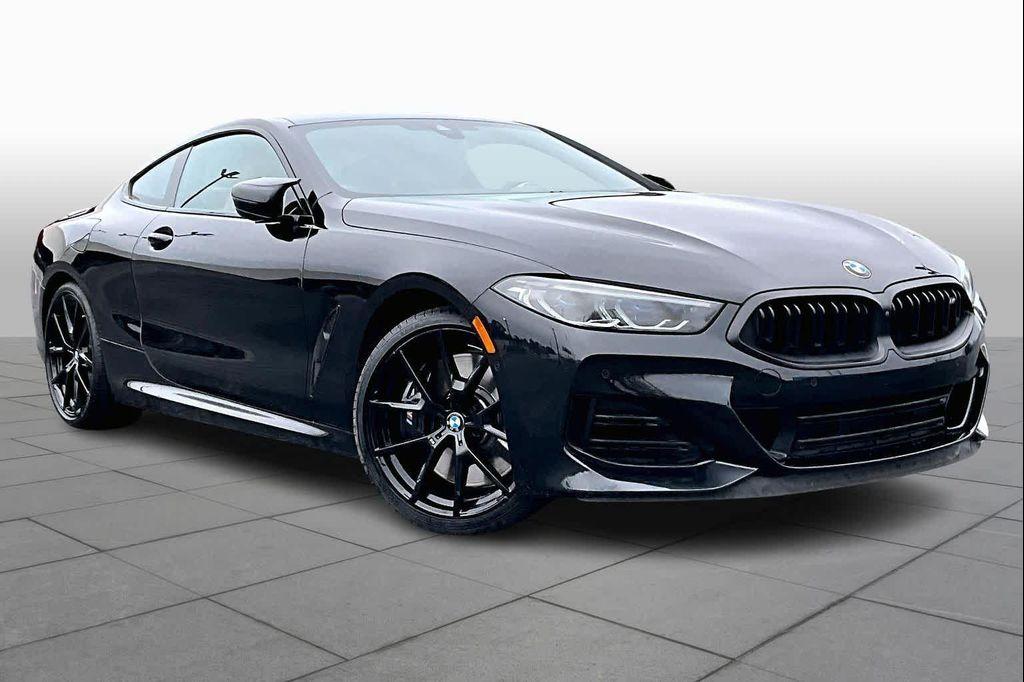 BMW M850 2023