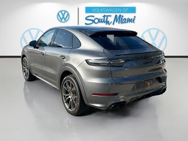 Porsche Cayenne 2021