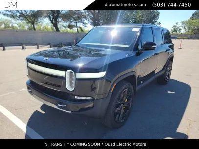 Rivian R1S 2023