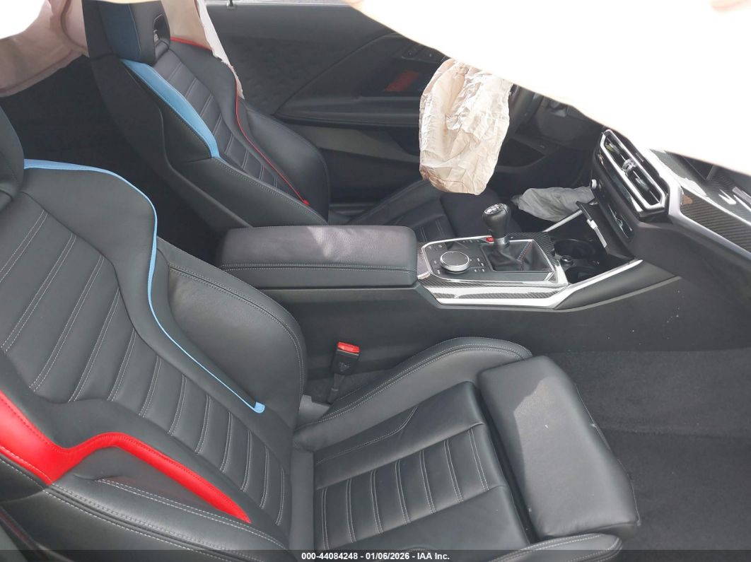 BMW M2 2024