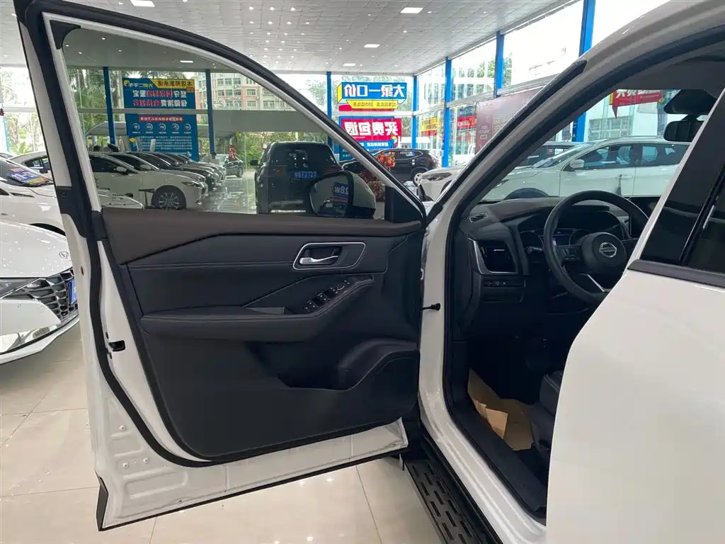 Nissan X-Trail 2022