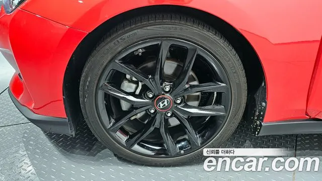 Hyundai Veloster 2020
