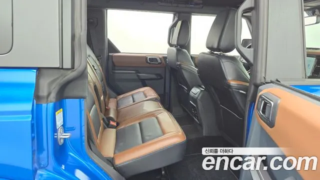 Ford Bronco 2024