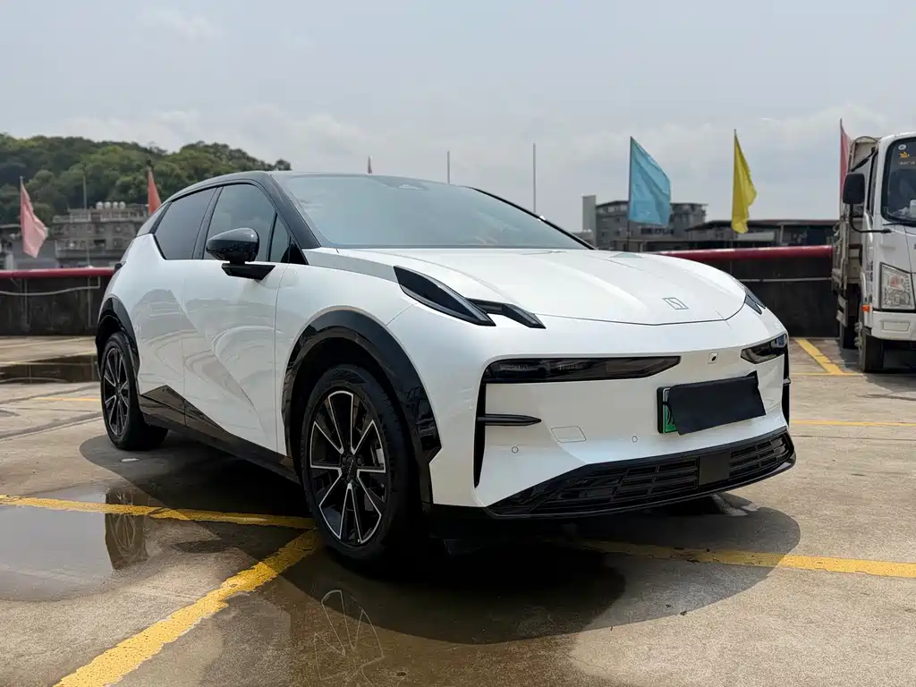 Zeekr X 2023