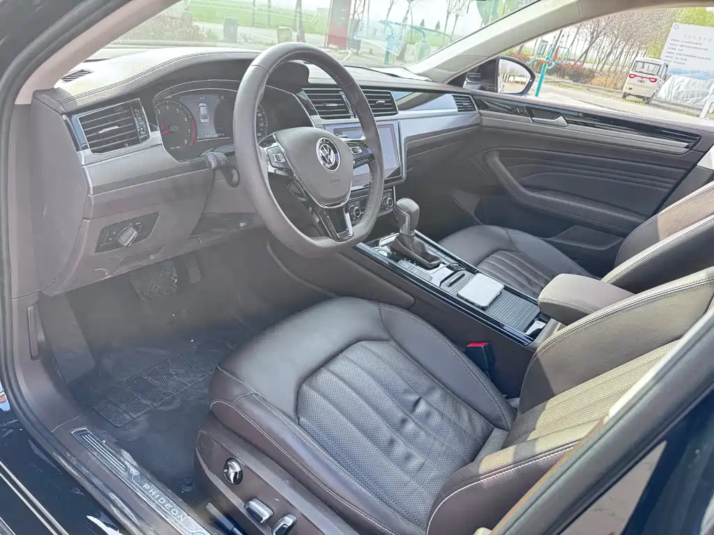 Volkswagen Phideon 2021