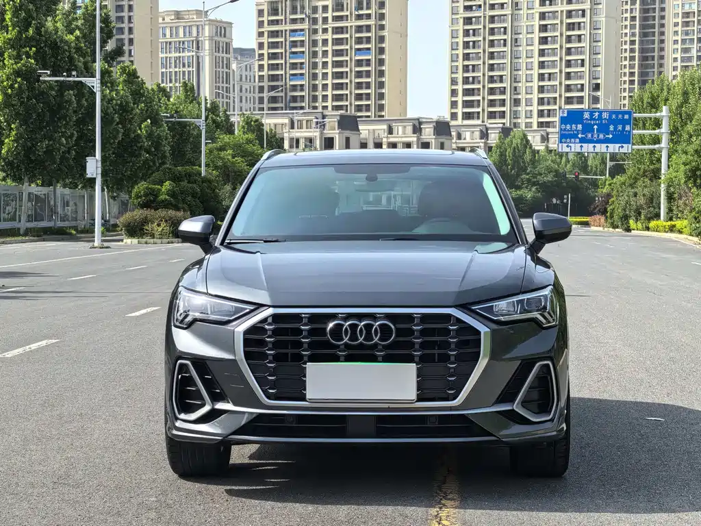 Audi Q3 2022