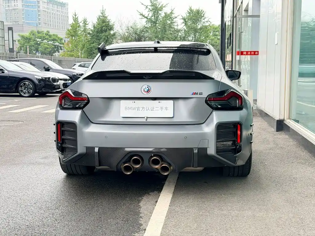 BMW M2 2025