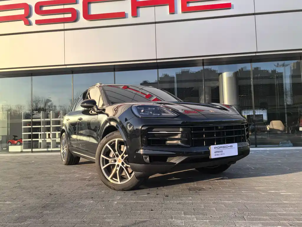 Porsche Cayenne 2025