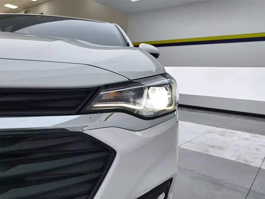 Chevrolet Cruze 2021