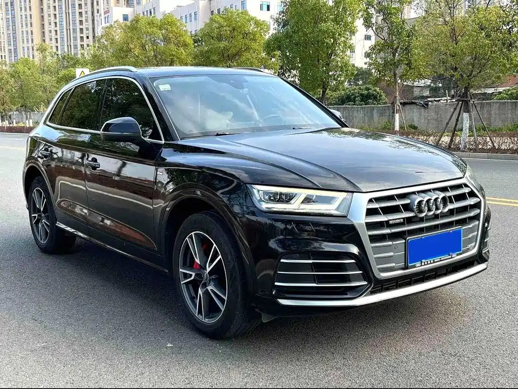 Audi Q5 2021