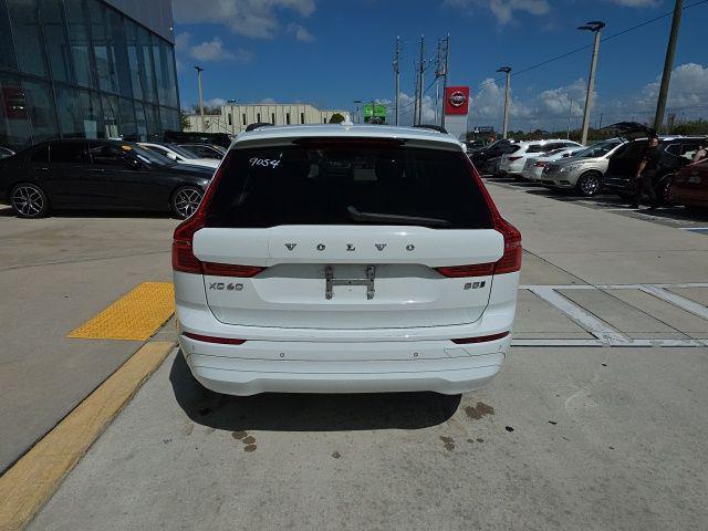 Volvo XC60 2022