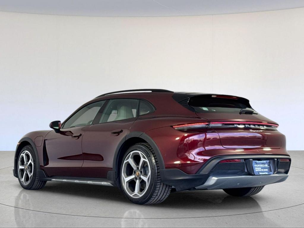 Porsche Taycan 2022