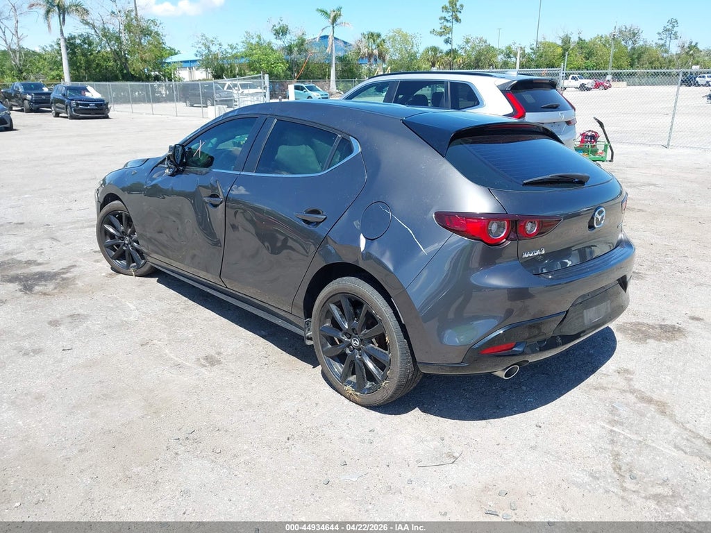 Mazda 3 2024