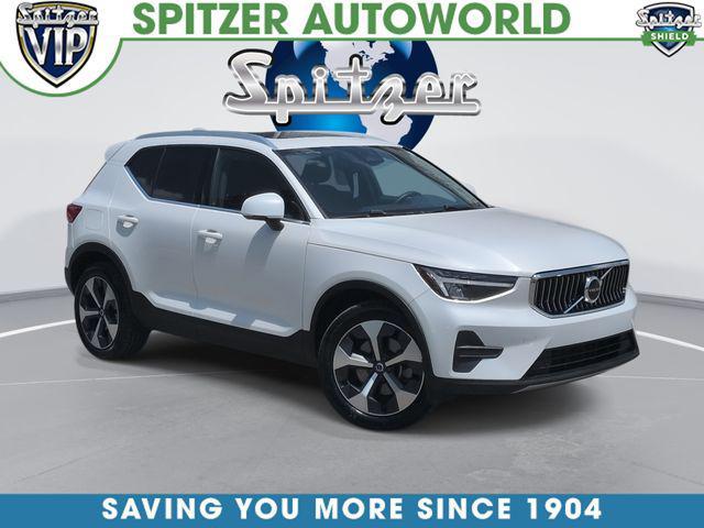 Volvo XC40 2024