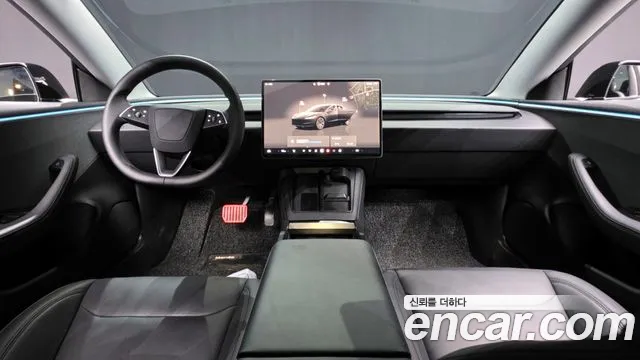 Tesla Model 3 2024