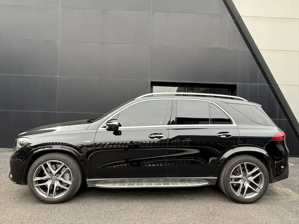 Mercedes-Benz GLE AMG 2025