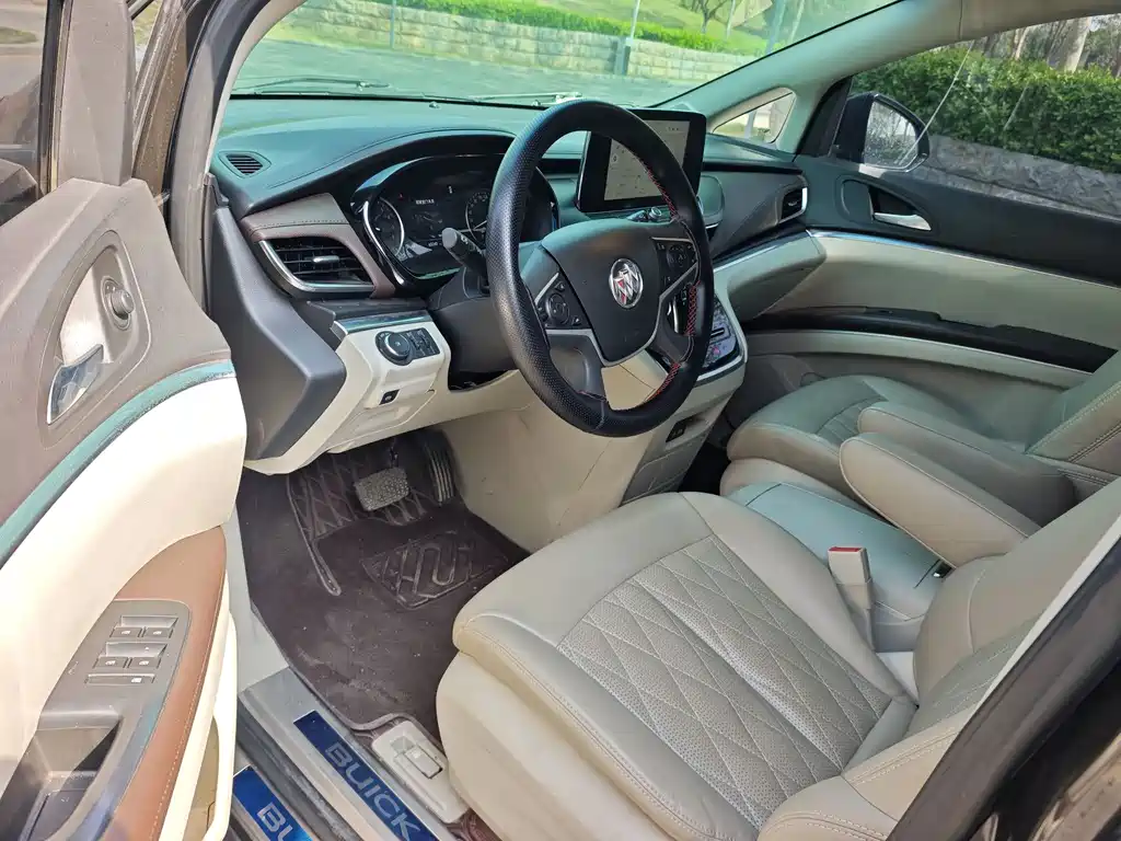 Buick GL8 2021