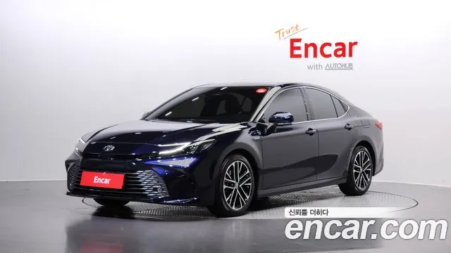Toyota Camry 2025