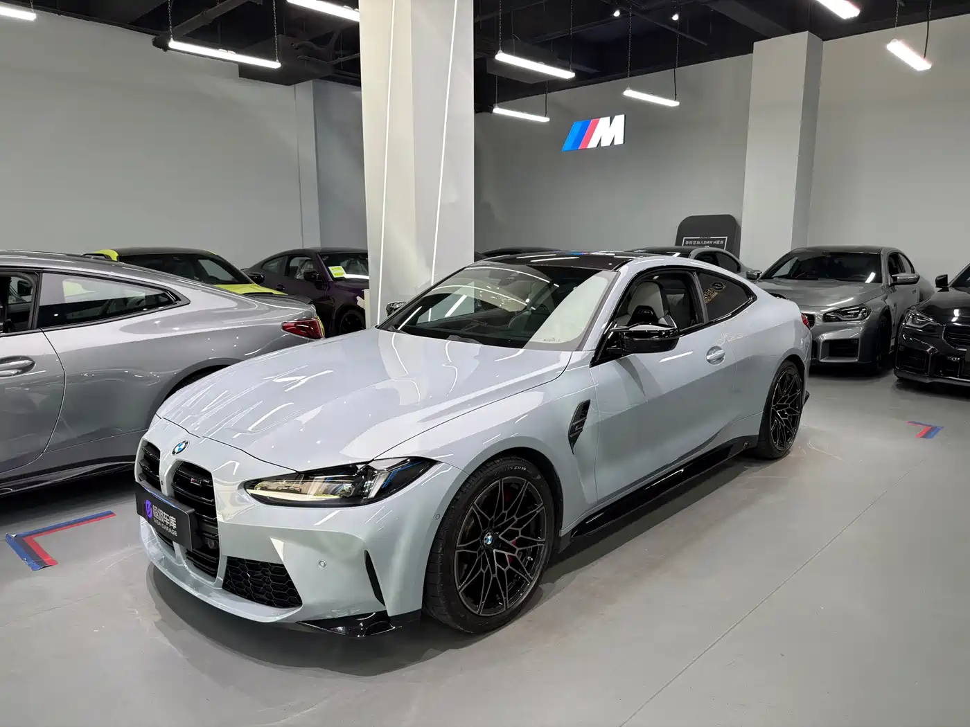 BMW M4 2025
