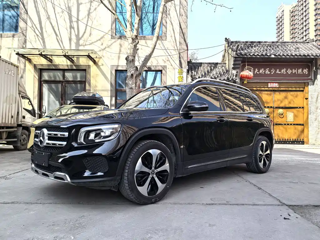 Mercedes-Benz GLB 2022
