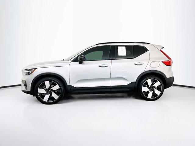 Volvo XC40 2024