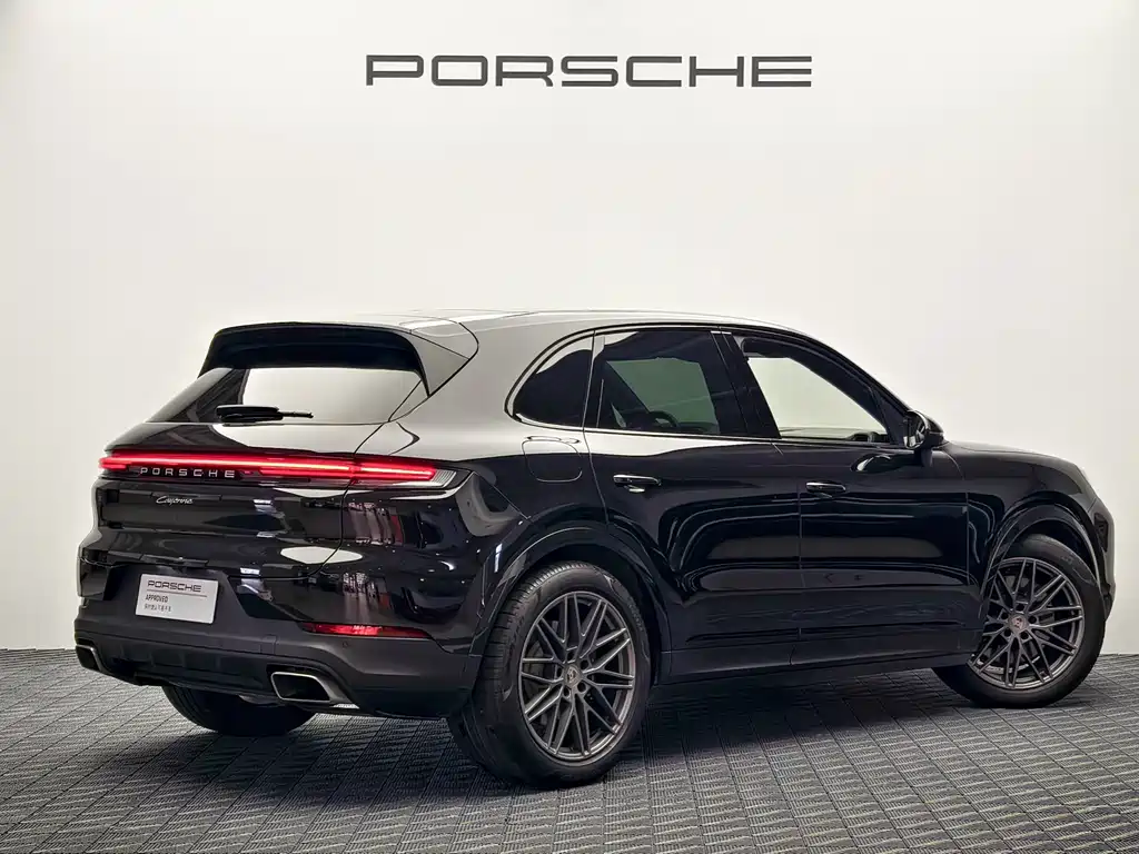 Porsche Cayenne 2024