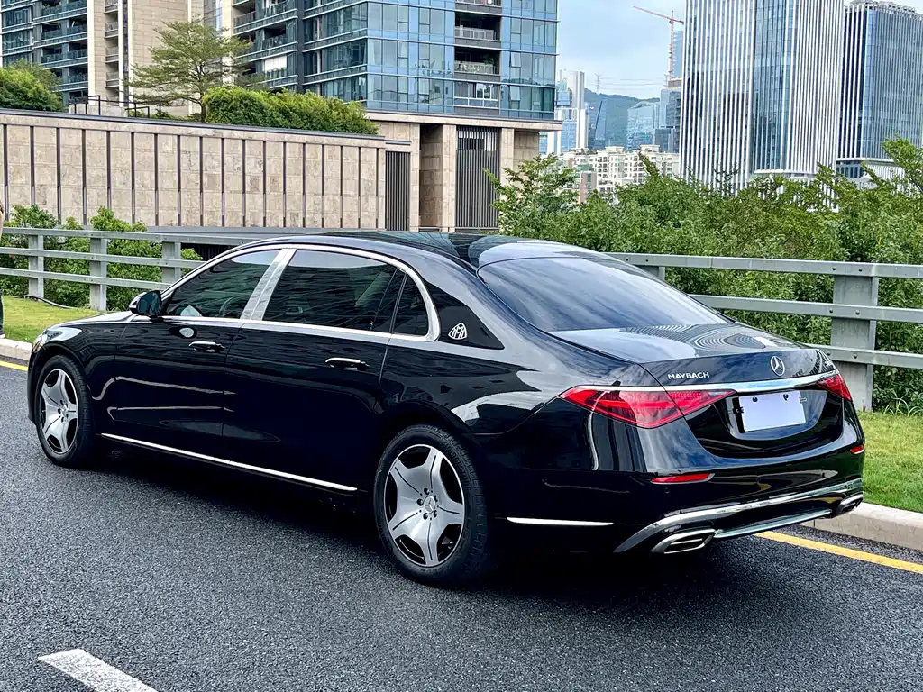 Mercedes-Benz Maybach S-Класс 2023