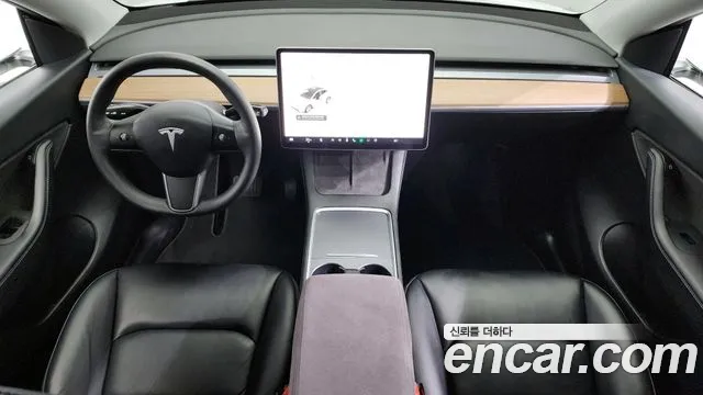 Tesla Model Y 2021