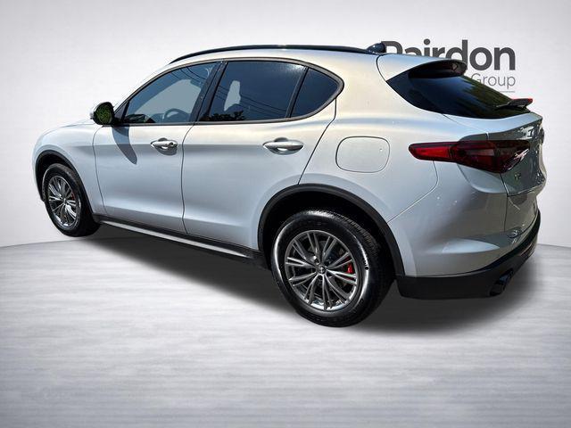 Alfa Romeo Stelvio 2023