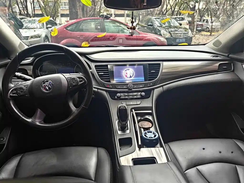 Buick LaCrosse 2021