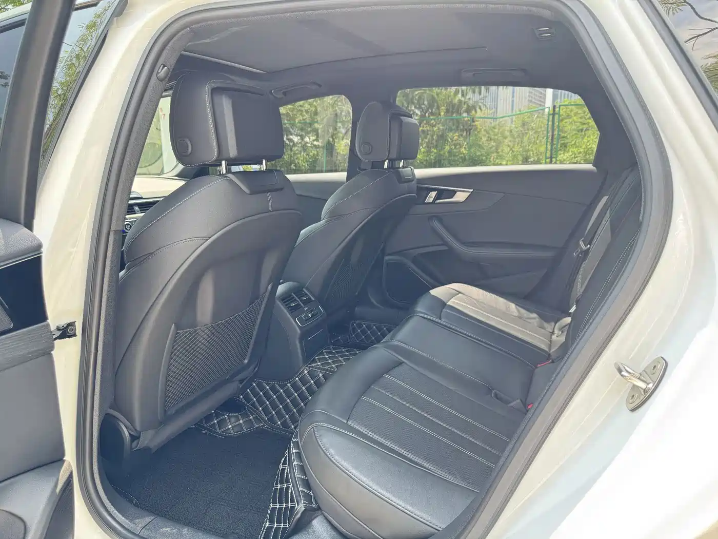 Audi A4 2024