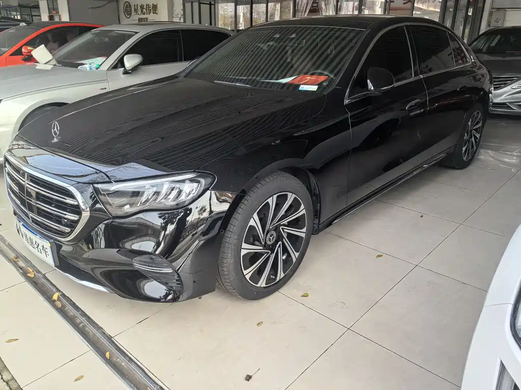 Mercedes-Benz E-Класс 2024