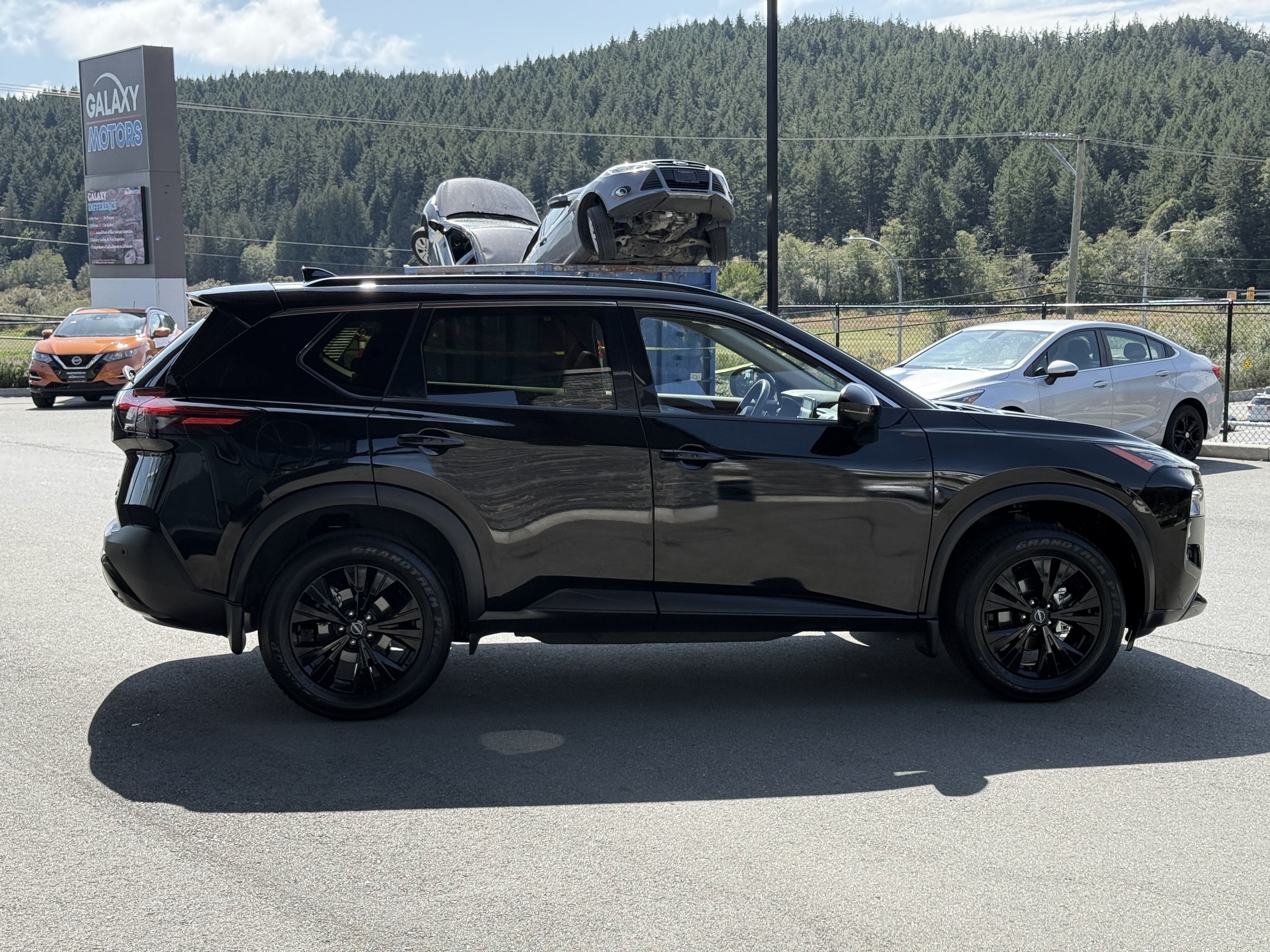 Nissan Rogue 2023