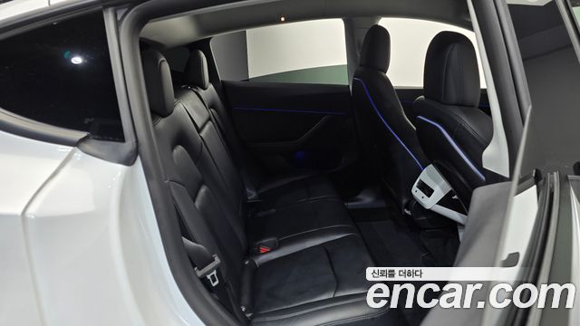 Tesla Model Y 2022