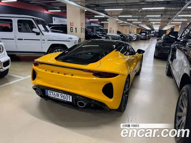 Lotus Emira 2024