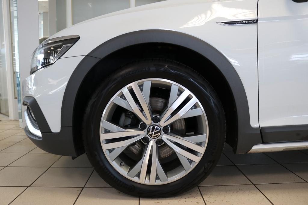 Volkswagen PASSAT ALLTRACK 2023
