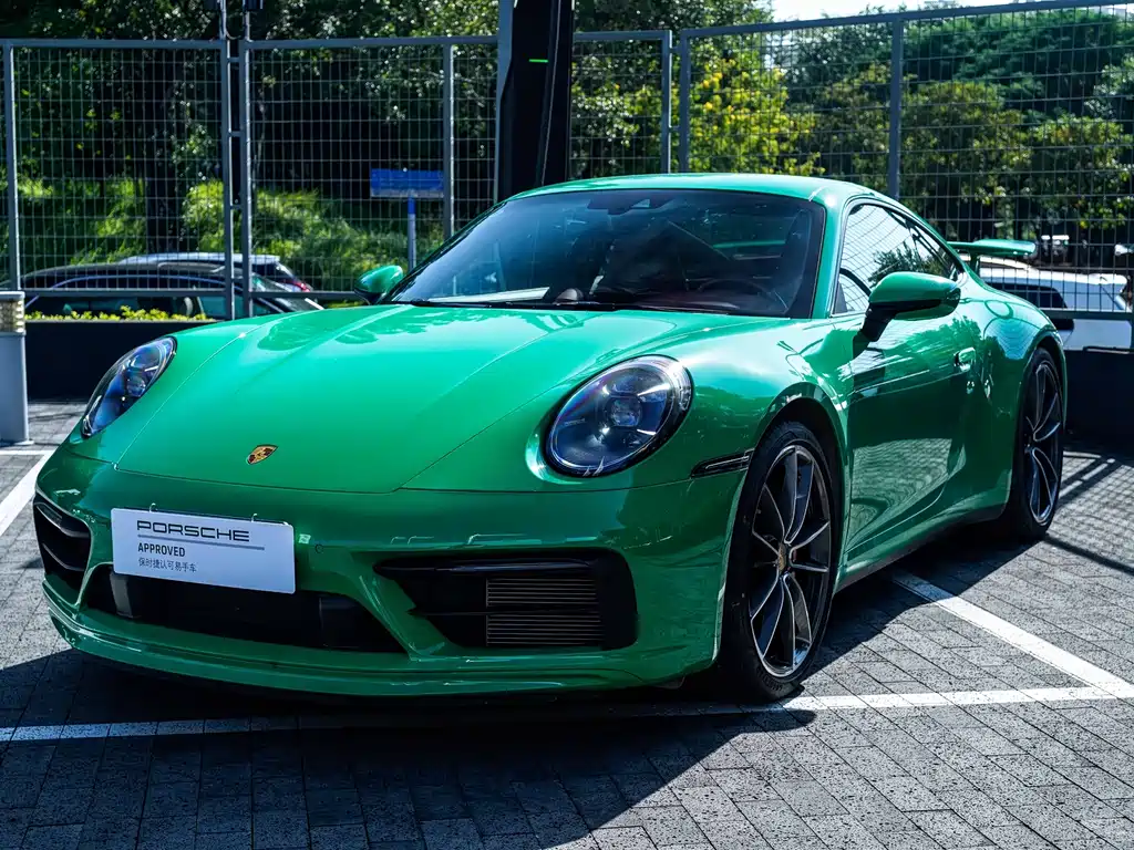 Porsche 911 2024