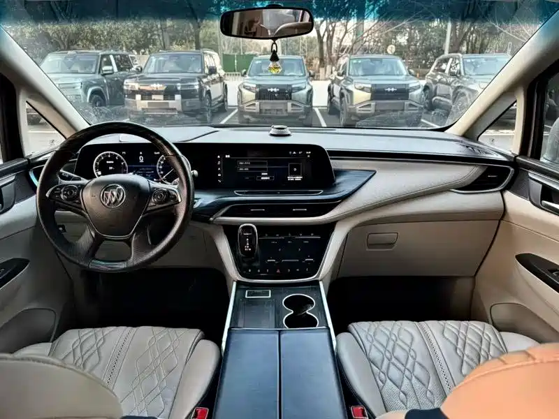 Buick GL8 2021