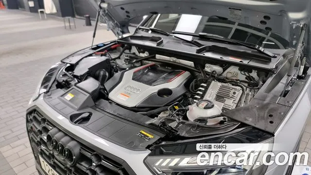 Audi SQ5 2021