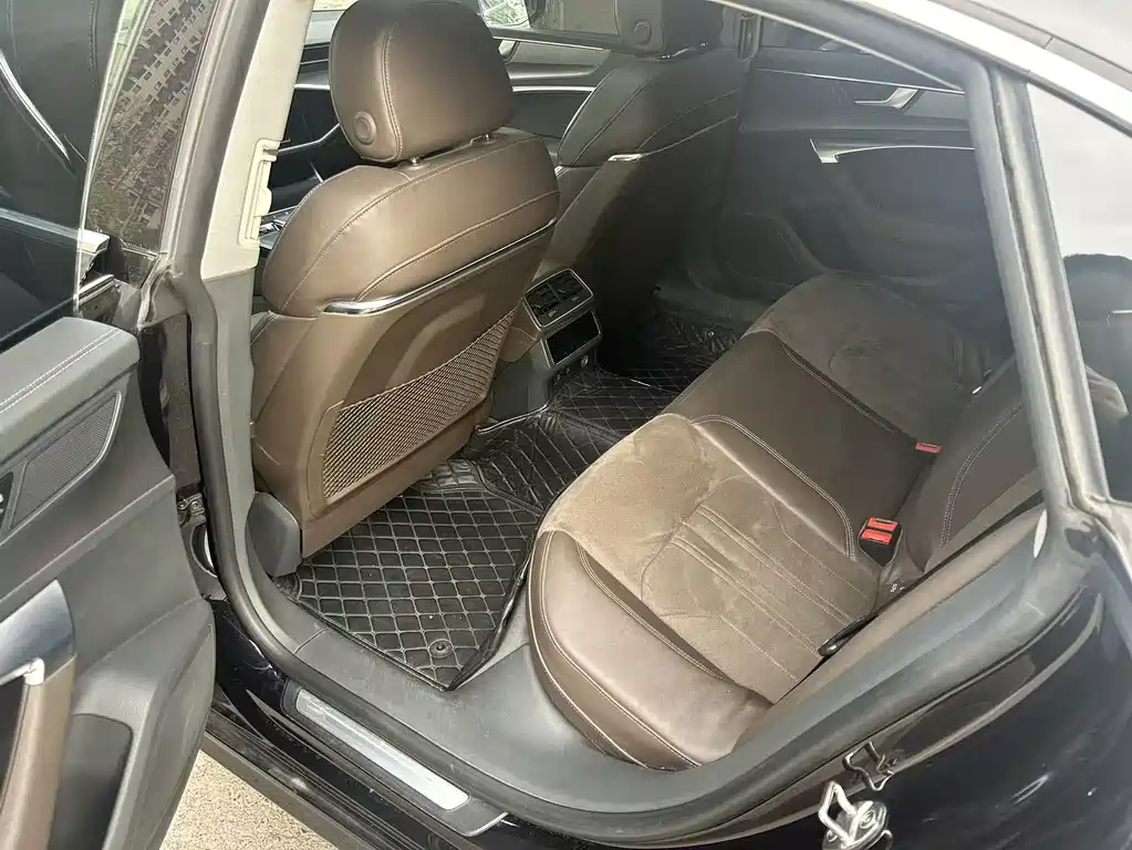 Audi A7 2023